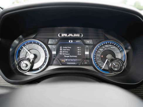 Used 2019 RAM 1500 Limited AWD/4WD image 15