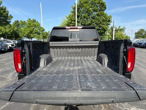 Used 2021 GMC Sierra 1500 SLT AWD/4WD image 10
