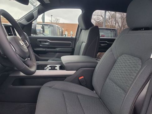 New 2026 RAM 1500 4x4 Crew Cab image 10