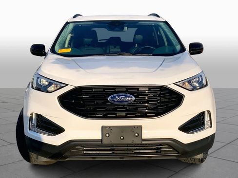 Used 2024 Ford Edge SEL w/ Sport Appearance Package image 4