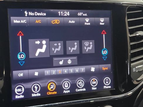 Used 2019 Jeep Grand Cherokee Altitude AWD/4WD image 38