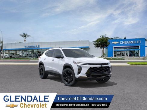 New 2026 Chevrolet Trax ACTIV w/ Driver Confidence Package FWD image 1