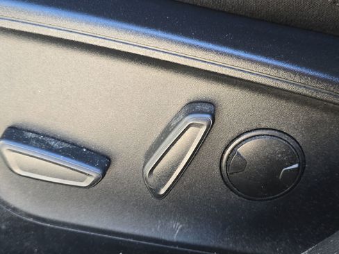 Certified 2023 Ford Escape Active image 12