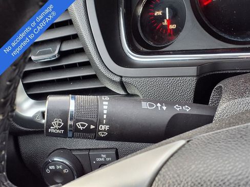 Used 2016 GMC Acadia SLE image 19