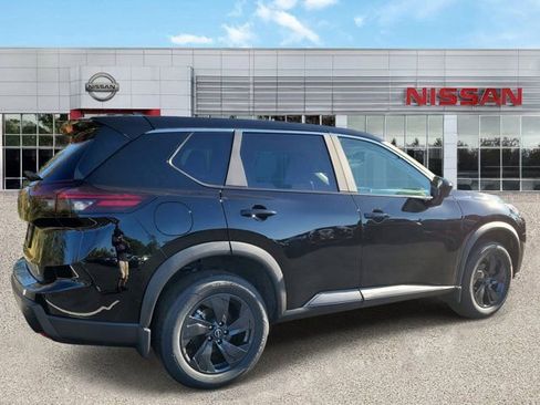 New 2026 Nissan Rogue SV FWD image 2