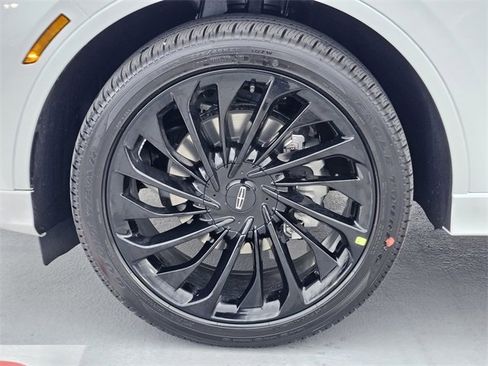 New 2026 Lincoln Aviator Reserve image 10