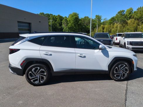 New 2026 Hyundai Tucson Limited AWD/4WD image 8