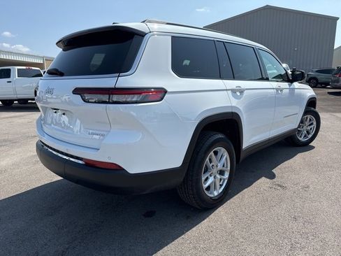 New 2025 Jeep Grand Cherokee L Laredo image 11