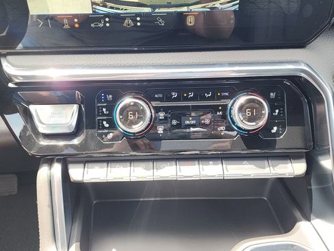 New 2026 GMC Sierra 1500 Denali AWD/4WD image 30