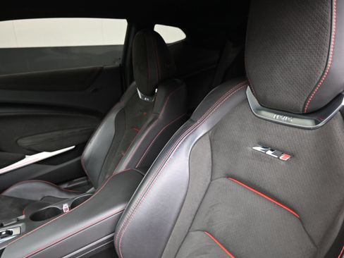 Used 2021 Chevrolet Camaro ZL1 w/ LPO, ZL1 Protection Package RWD image 21