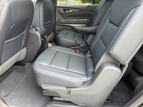 New 2026 Chevrolet Traverse LT w/ LPO, Cargo Package FWD image 21