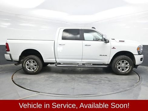 Used 2024 RAM 2500 Laramie AWD/4WD image 8