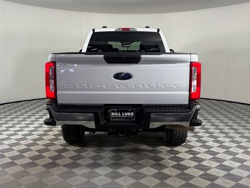 Used 2025 Ford F250 XLT w/ FX4 Off-Road Package AWD/4WD image 11