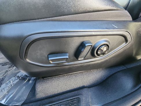 Certified 2024 Jeep Grand Cherokee Limited image 14