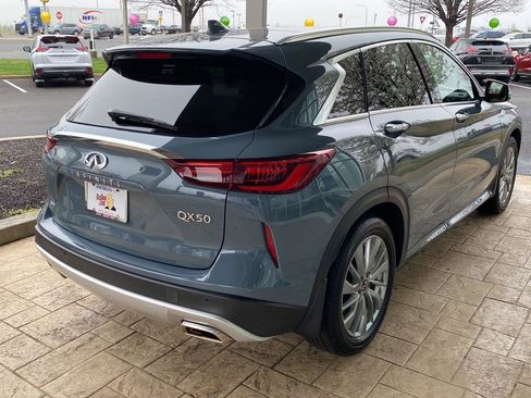 Used 2023 INFINITI QX50 Luxe AWD/4WD image 7