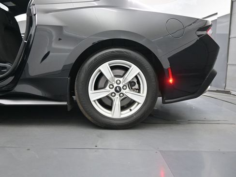 Used 2024 Ford Mustang Coupe RWD image 14