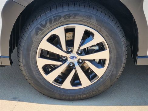 New 2025 Subaru Outback Premium image 8