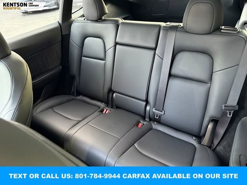 Used 2024 Tesla Model Y Performance image 32