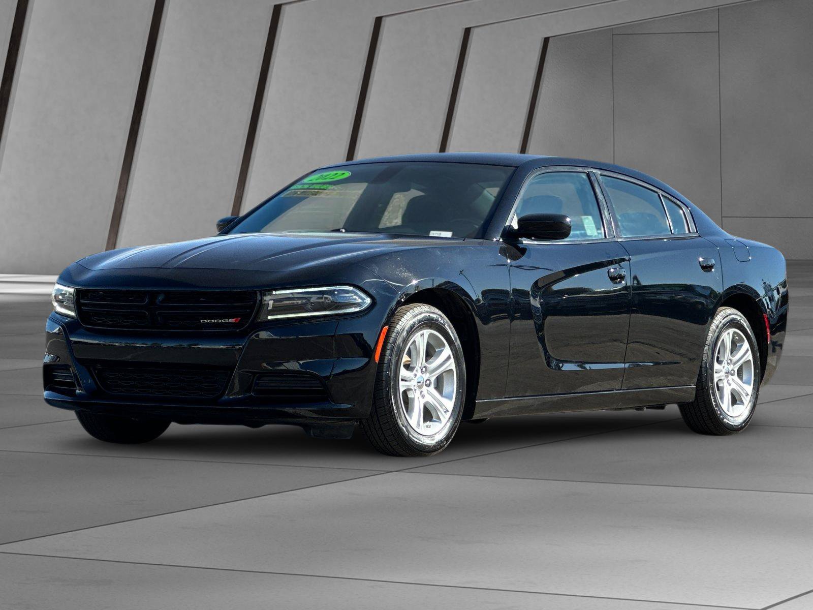 Used 2022 Dodge Charger SXT RWD image 8
