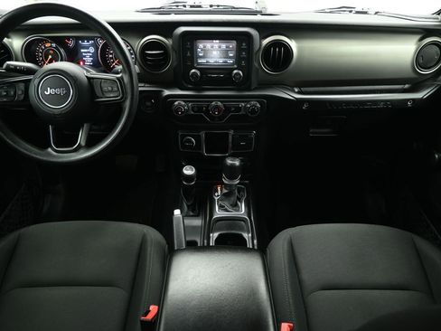 Used 2018 Jeep Wrangler Unlimited Sport image 18