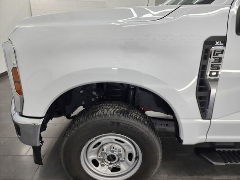 Used 2024 Ford F350 XL w/ FX4 Off-Road Package image 32