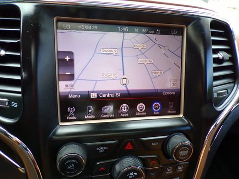 Used 2016 Jeep Grand Cherokee Summit w/ Platinum Series Group AWD/4WD image 19