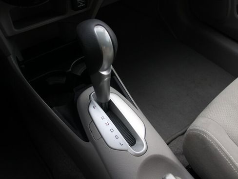 Used 2014 Honda Insight LX image 8