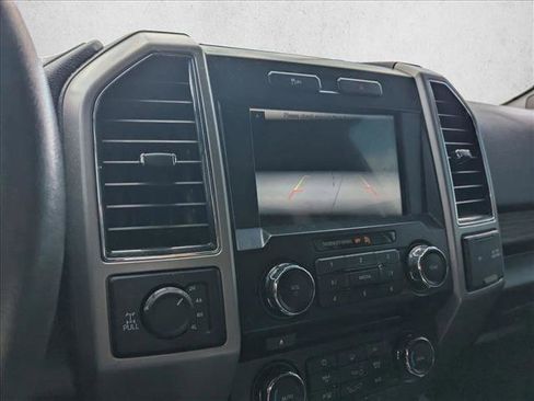 Used 2017 Ford F150 Lariat AWD/4WD image 13