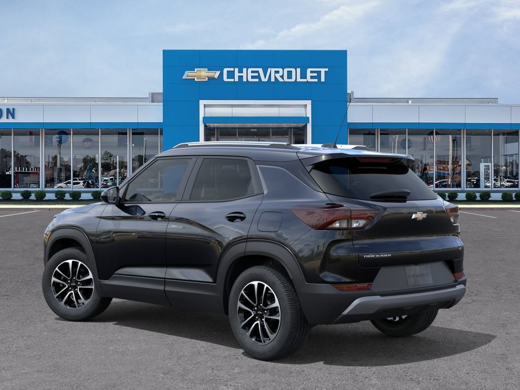 New 2026 Chevrolet TrailBlazer LT FWD image 3