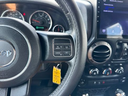 Used 2016 Jeep Wrangler Unlimited Sport w/ Quick Order Package 24S AWD/4WD image 39