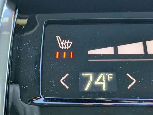 New 2026 Volvo XC90 T8 Plus image 18