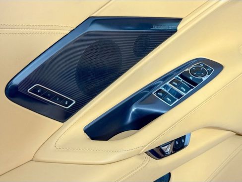 Used 2023 Chevrolet Corvette Stingray Premium Conv w/ Z51 Performance Package RWD image 23