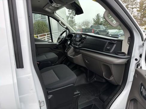 Used 2024 Ford Transit 250 Low Roof w/ Exterior Upgrade Package RWD image 9