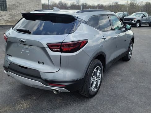 Used 2023 Chevrolet Blazer LT w/ LPO, Black Grille Bar Package image 12