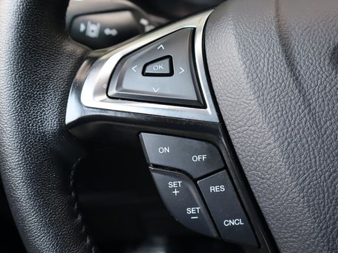 Used 2024 Ford Edge SEL AWD/4WD image 22
