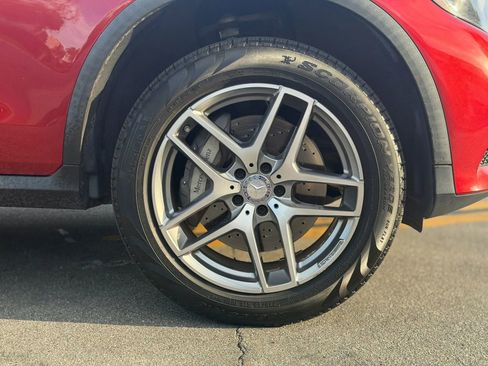 Used 2017 Mercedes-Benz GLC 300 w/ Sport Package image 6