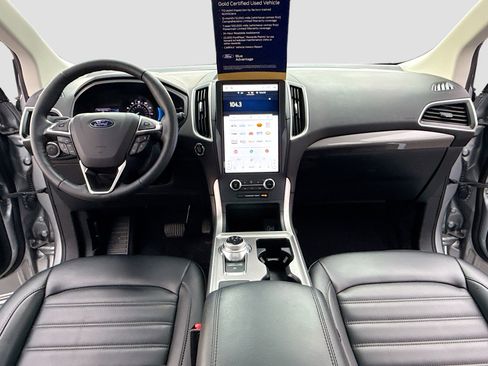 Certified 2024 Ford Edge SEL w/ Convenience Package image 3