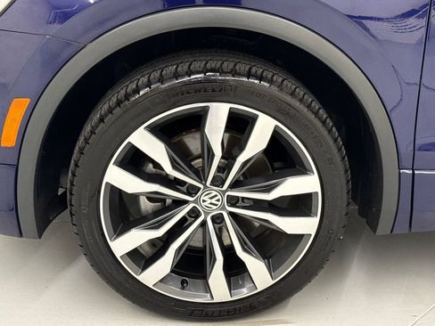 Used 2021 Volkswagen Tiguan SEL Premium R-Line AWD/4WD image 10