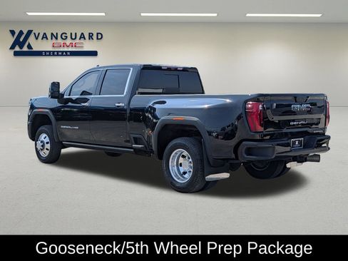 Used 2024 GMC Sierra 3500 Denali Ultimate AWD/4WD image 5