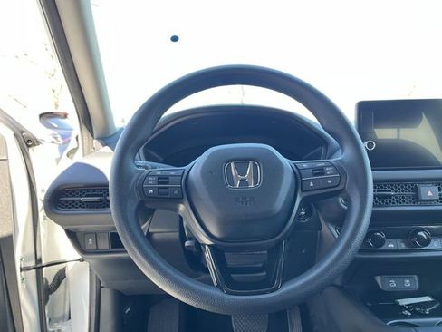 New 2026 Honda HR-V LX image 13