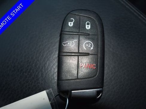Used 2018 Jeep Grand Cherokee Summit AWD/4WD image 4