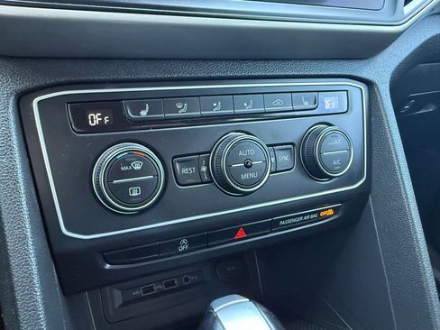 Used 2021 Volkswagen Atlas SE image 33