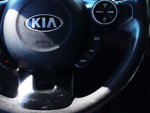 Used 2018 Kia Soul image 51