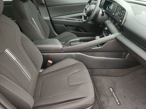 New 2026 Hyundai Elantra Sport FWD image 11