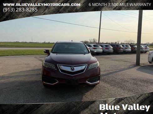 Used 2016 Acura RDX AWD w/ Technology Package image 2