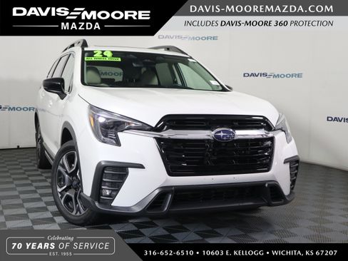 Used 2024 Subaru Ascent Limited w/ Technology Package AWD/4WD image 1