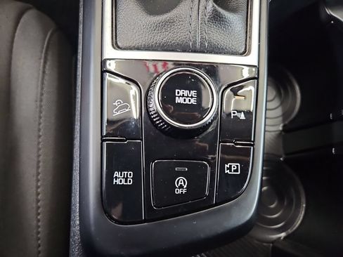 Used 2024 Kia Sportage LX FWD image 19