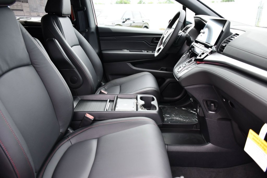 New 2026 Honda Odyssey Sport-L image 32