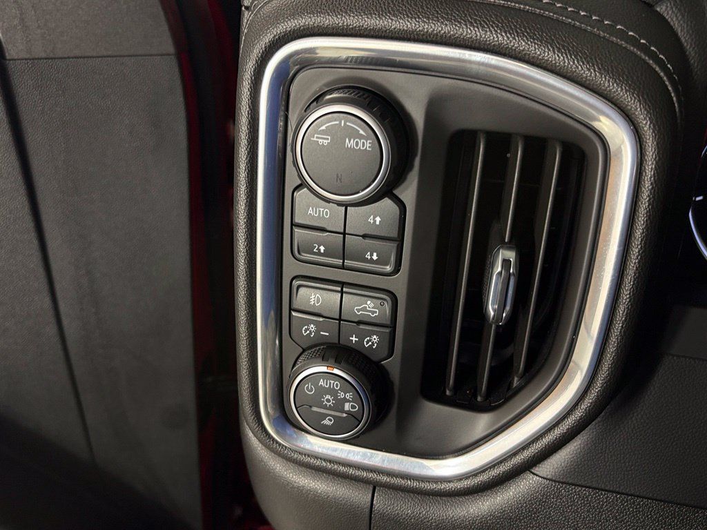Certified 2021 Chevrolet Silverado 1500 LT Trail Boss w/ Convenience Package II AWD/4WD image 27