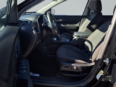 Used 2024 Chevrolet Equinox LT image 13